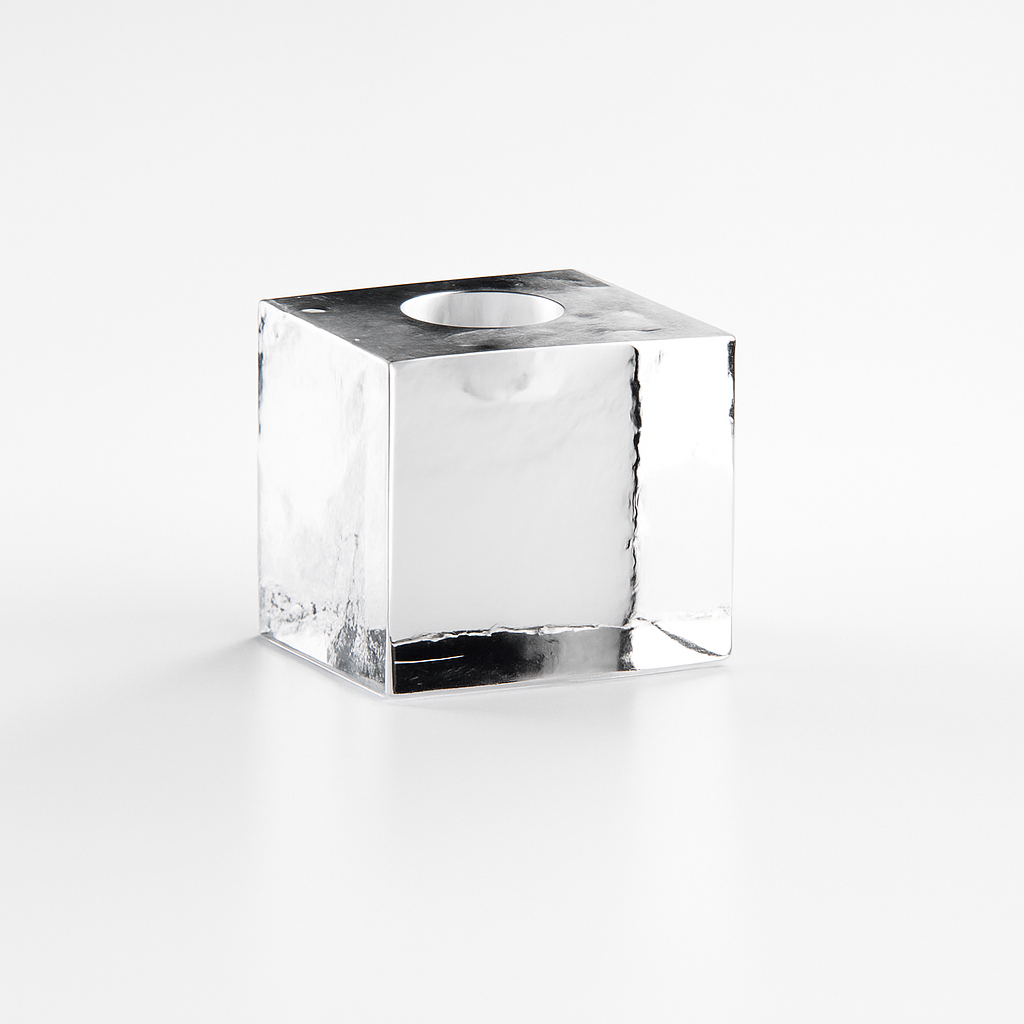 Crystal Clear Ice Cube Mold With Garnish Holder - Eight 2" Square Ice Cubes