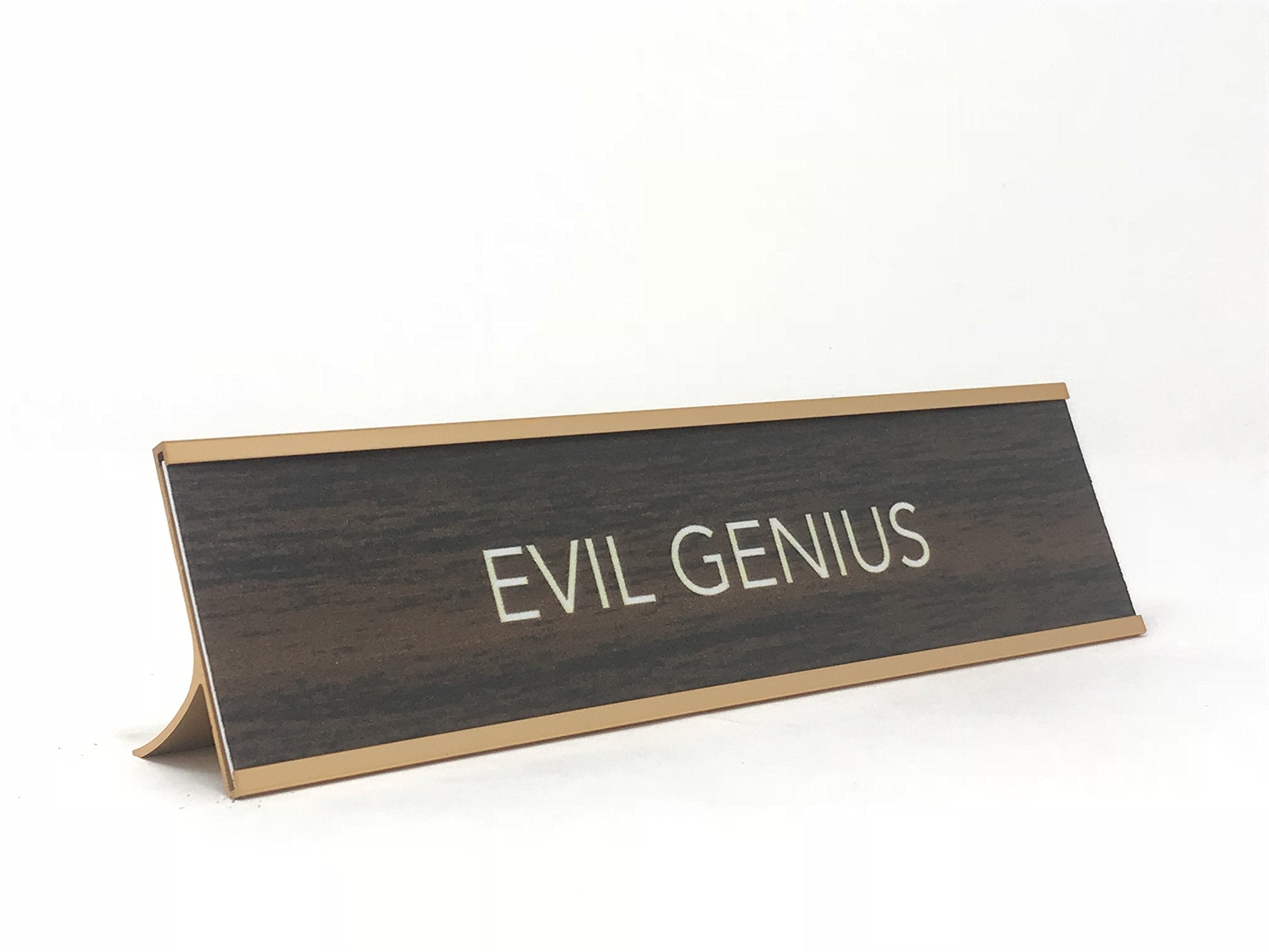 Aahs Engraving Novelty Desk Sign (Evil Genius, Brown/Gold)