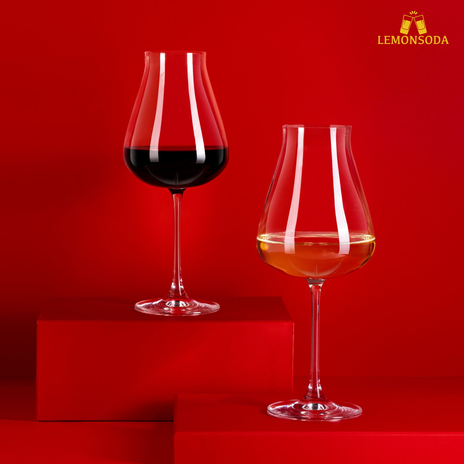 Tulip Wine Glasses - set of 2 by LemonSoda